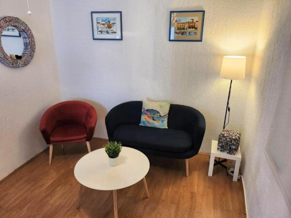 Apartment Dolores Cres Buitenkant foto